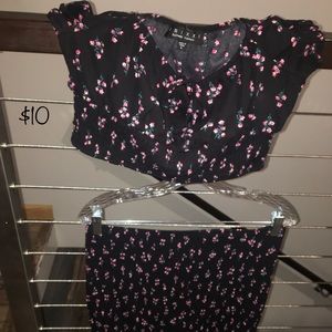 •Black Floral Two Set•